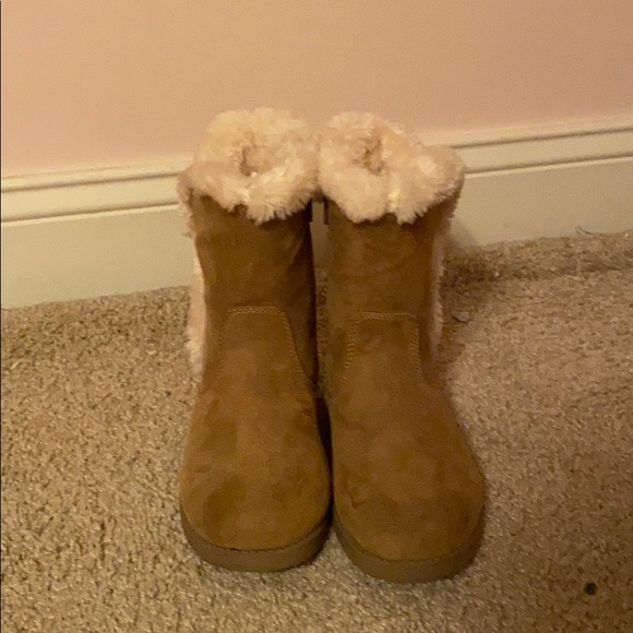 Other - Brown and Cream fuzzy boots